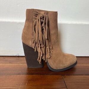 Very Volatile Dream Catcher Fringe Boots (Size 7) Never Worn